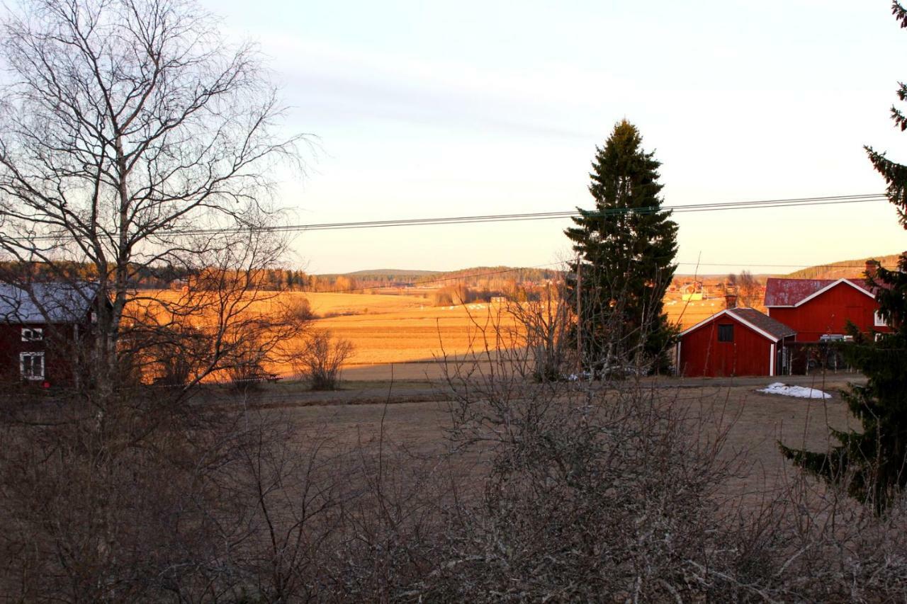 Fiberhusets Retreat: High-Speed Haven Near Hudiksvall Villa Exterior photo