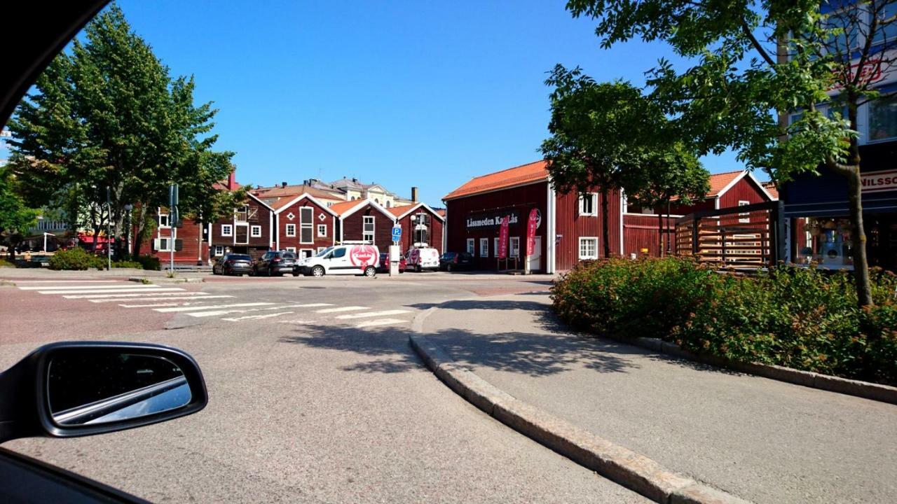 Fiberhusets Retreat: High-Speed Haven Near Hudiksvall Exterior photo