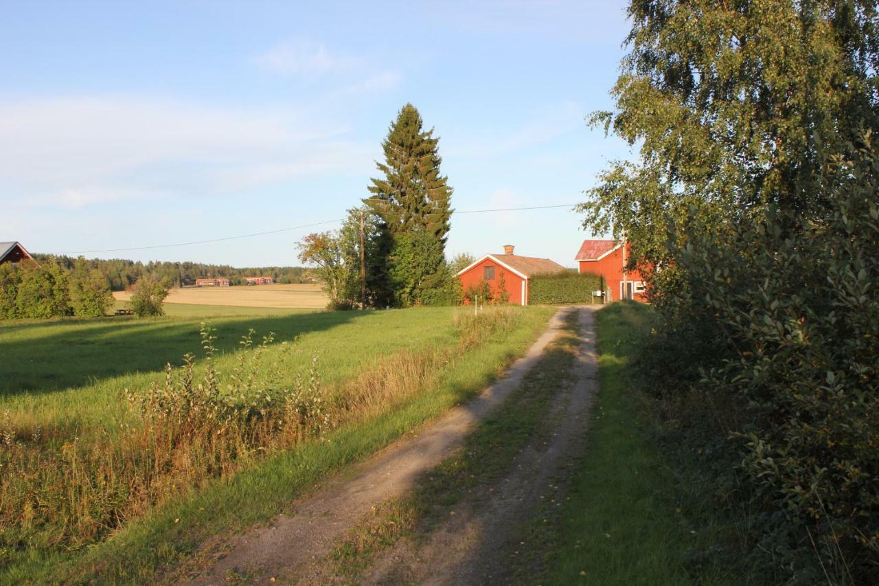 Fiberhusets Retreat: High-Speed Haven Near Hudiksvall Villa Exterior photo